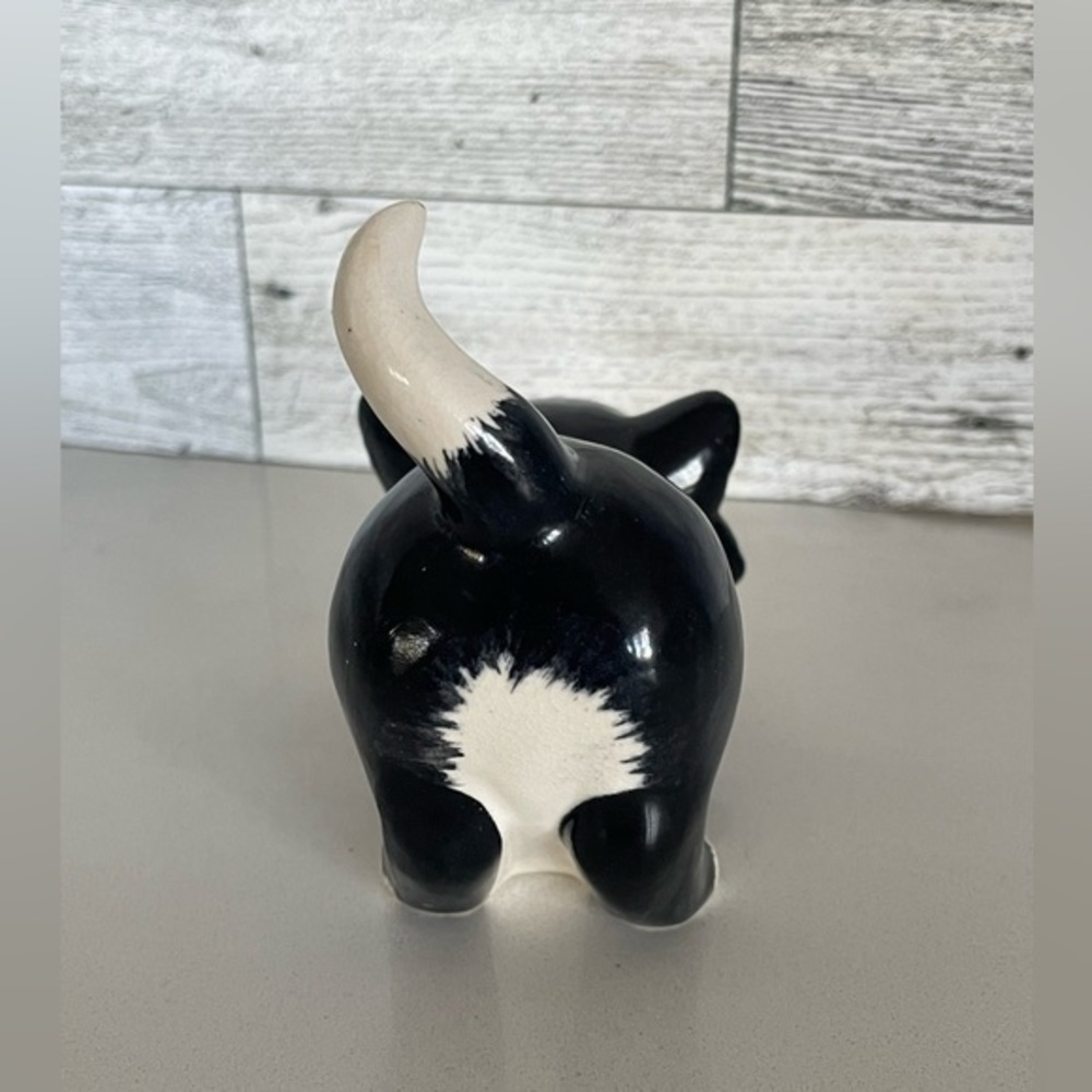Vintage Brayton Laguna California Pottery Figaro with Milk Bowl Figurine - Picture 5 of 8
